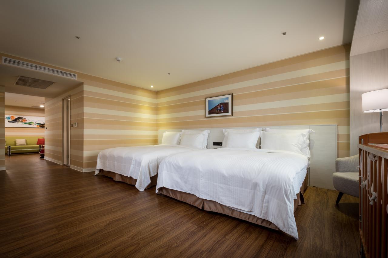 Wemeet Hotel Pingtung Zewnętrze zdjęcie