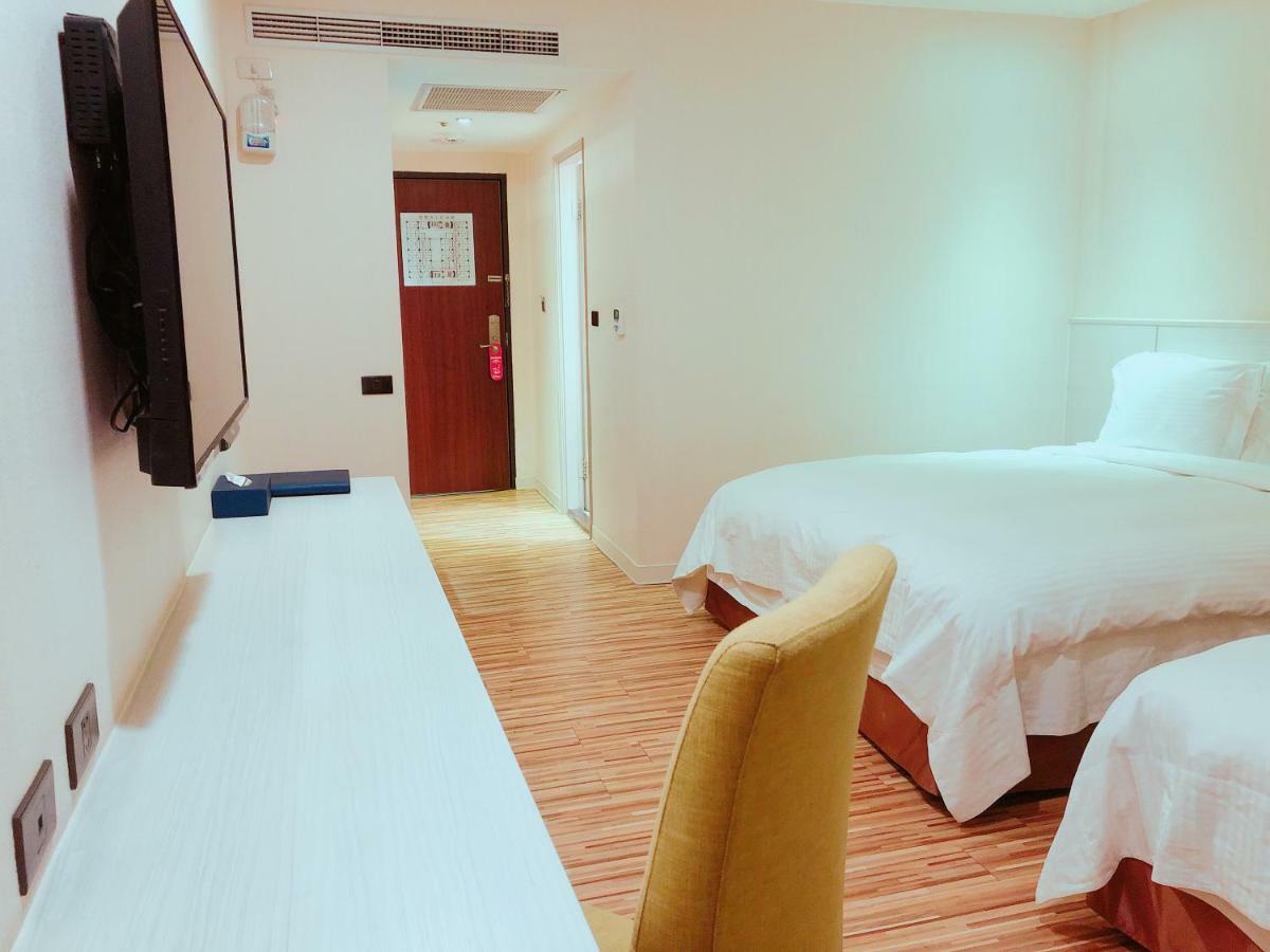 Wemeet Hotel Pingtung Zewnętrze zdjęcie