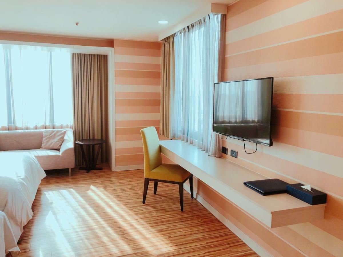 Wemeet Hotel Pingtung Zewnętrze zdjęcie
