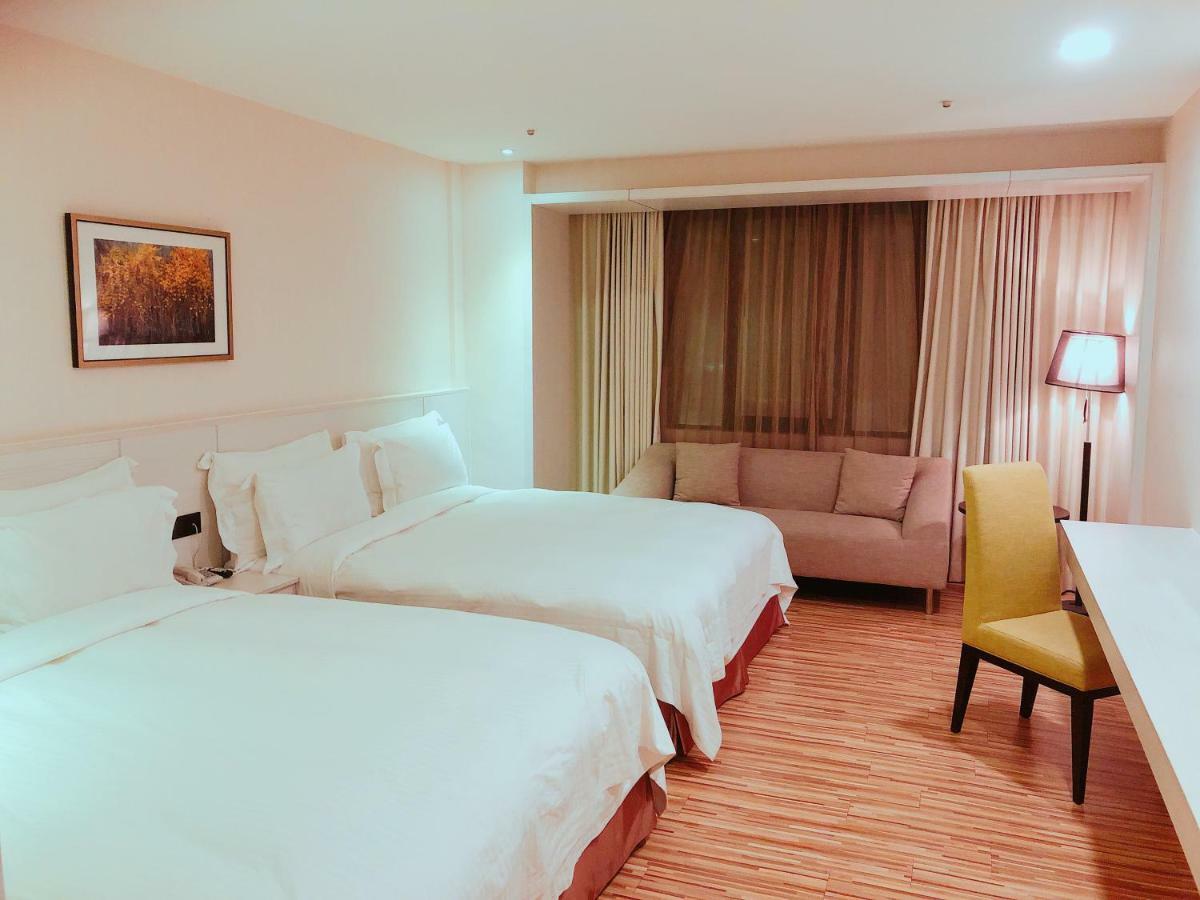 Wemeet Hotel Pingtung Zewnętrze zdjęcie