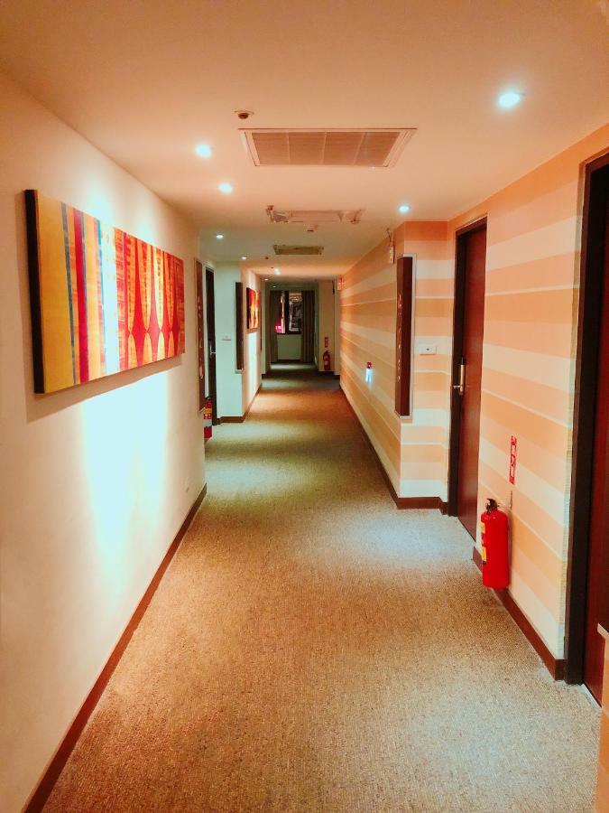 Wemeet Hotel Pingtung Zewnętrze zdjęcie