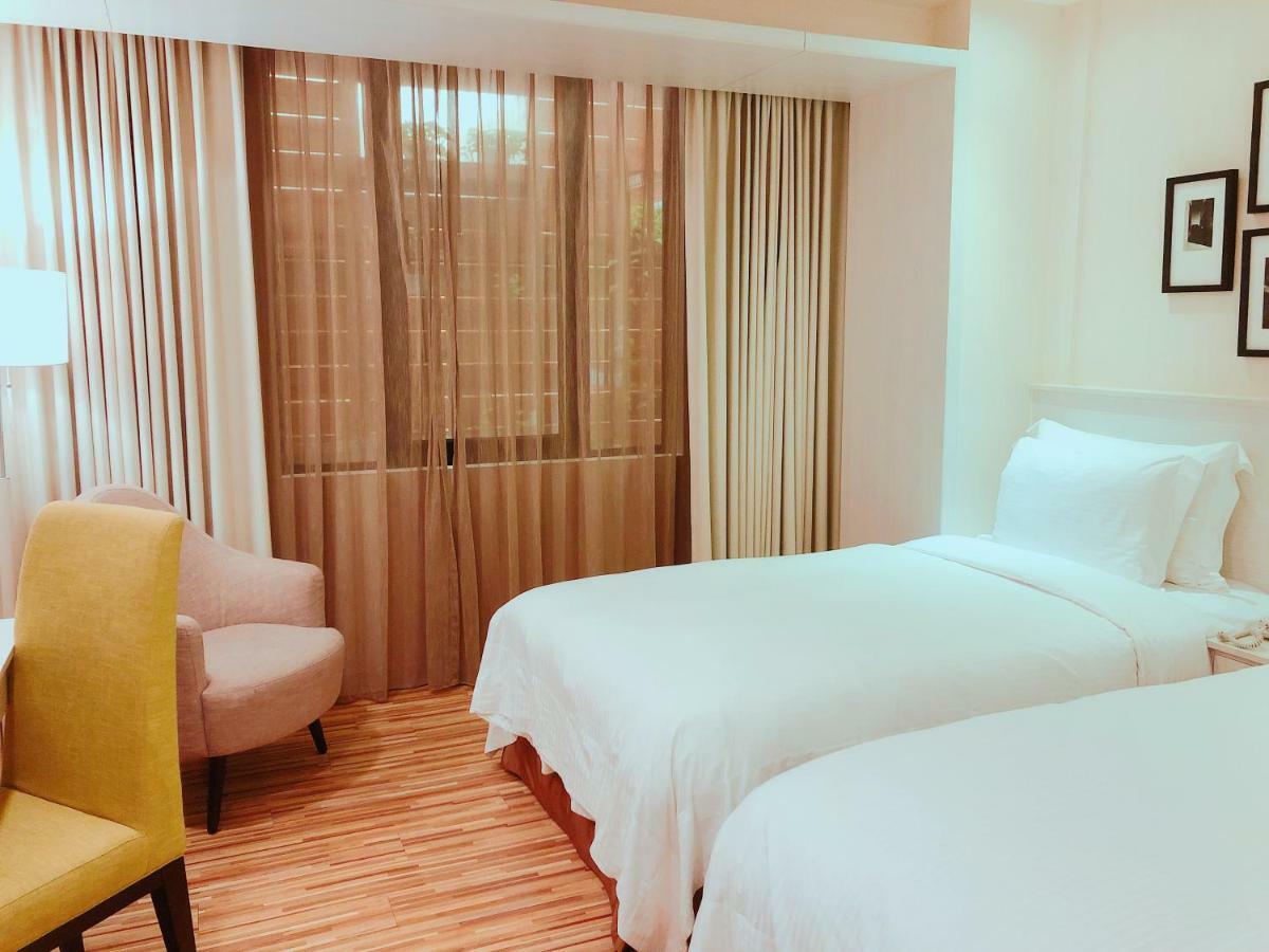 Wemeet Hotel Pingtung Zewnętrze zdjęcie