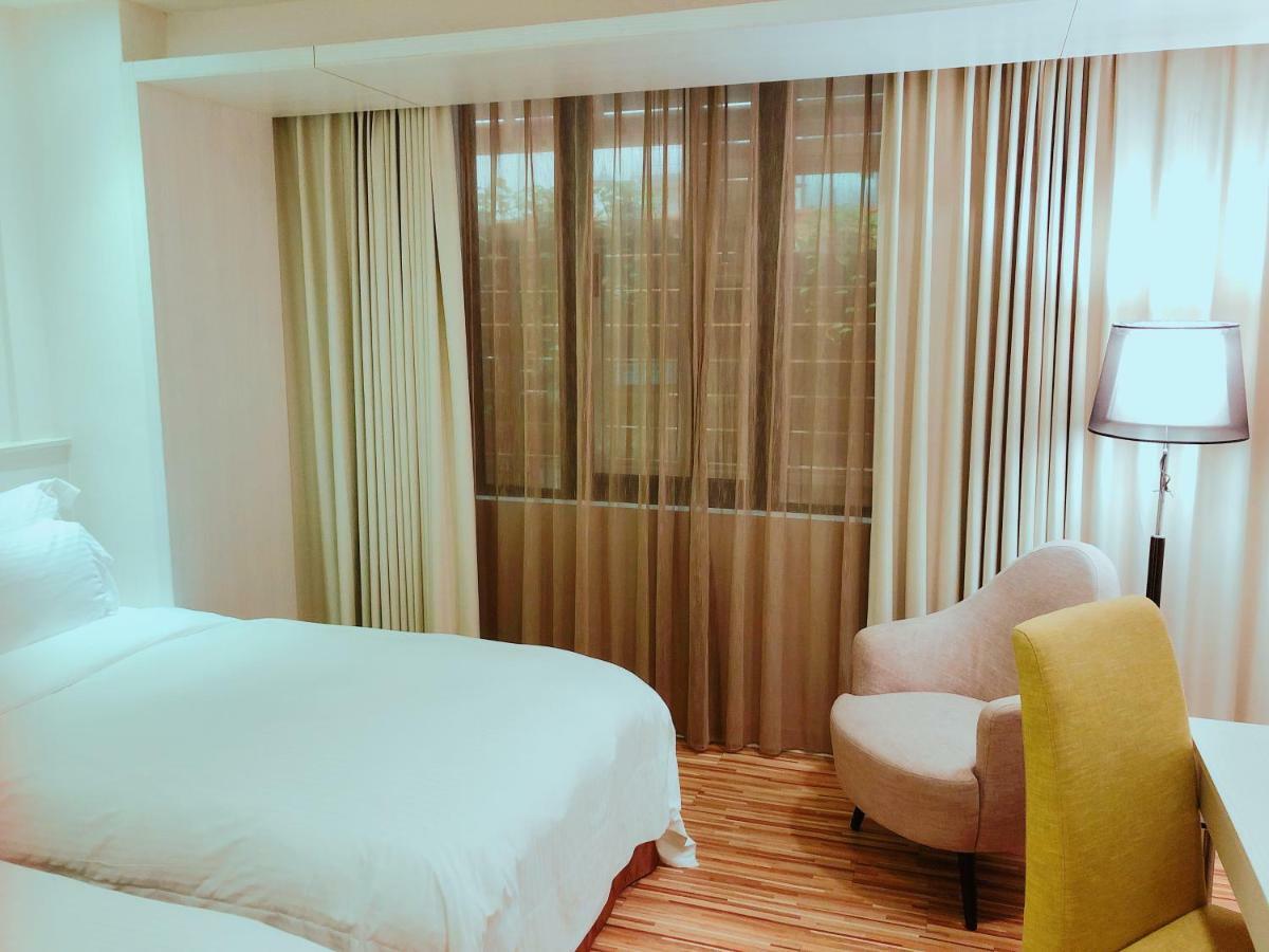 Wemeet Hotel Pingtung Zewnętrze zdjęcie
